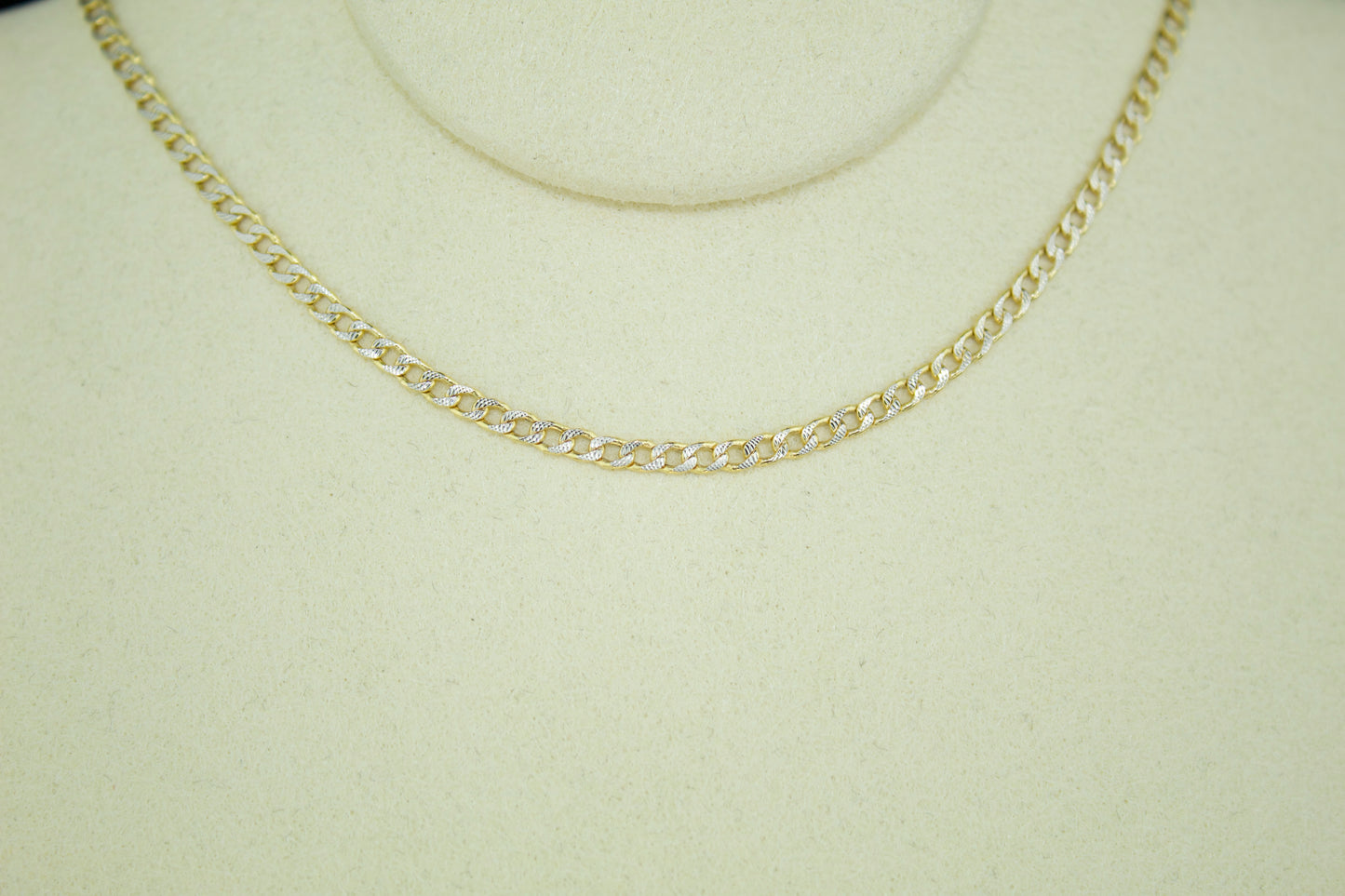 14K Two-Tone Cuban Link Chain – 2.1mm | 18”