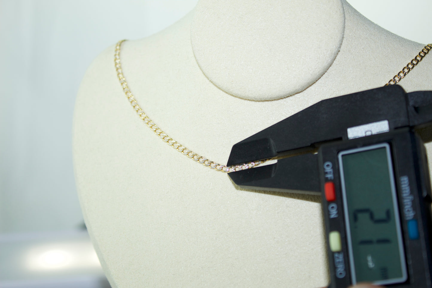 14K Two-Tone Cuban Link Chain – 2.1mm | 18”