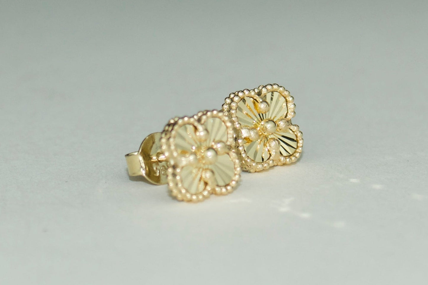 Clover Stud Earrings | 14K | Solid