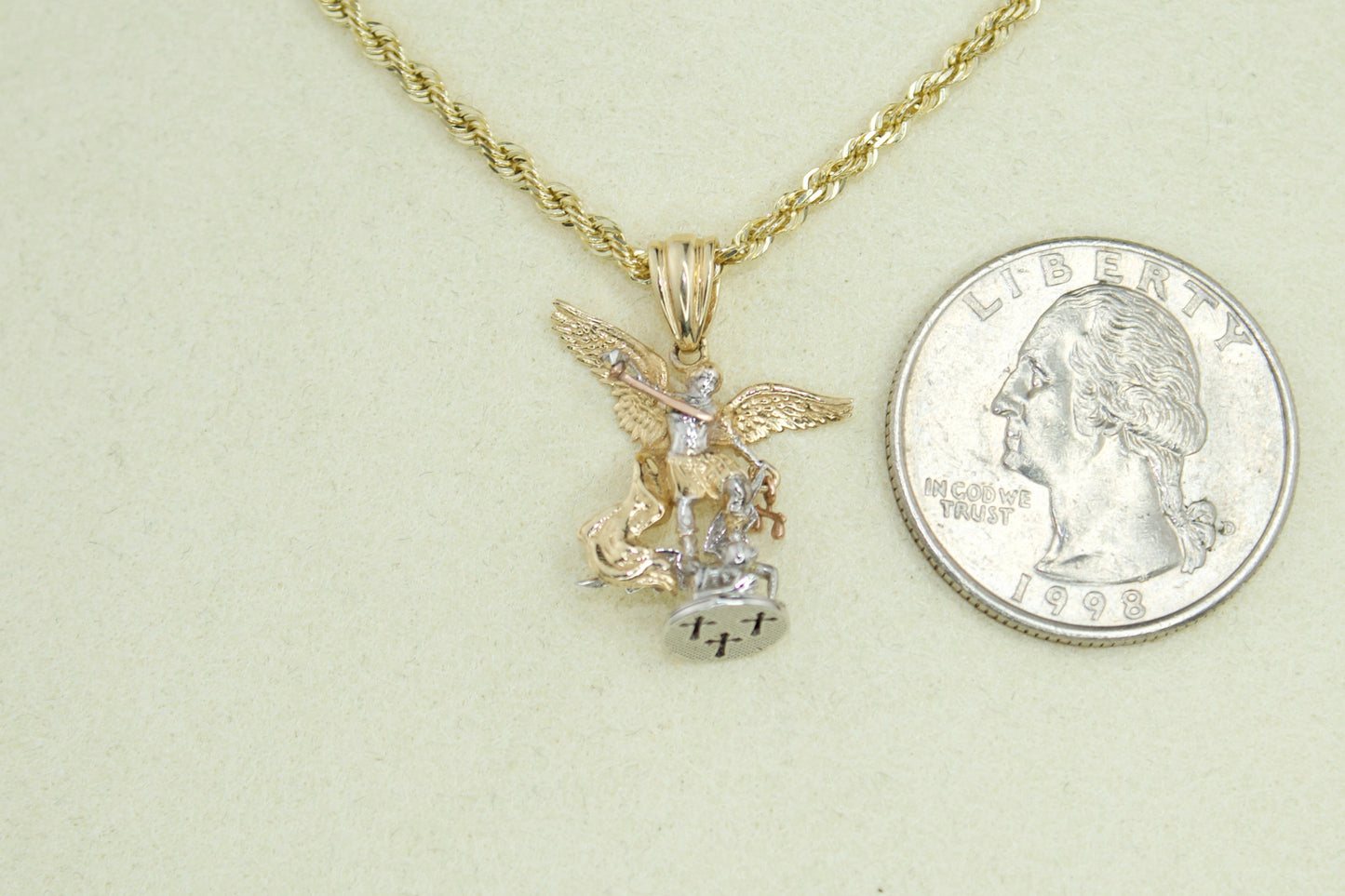 San Miguel Arcángel – 3D Handmade Pendant