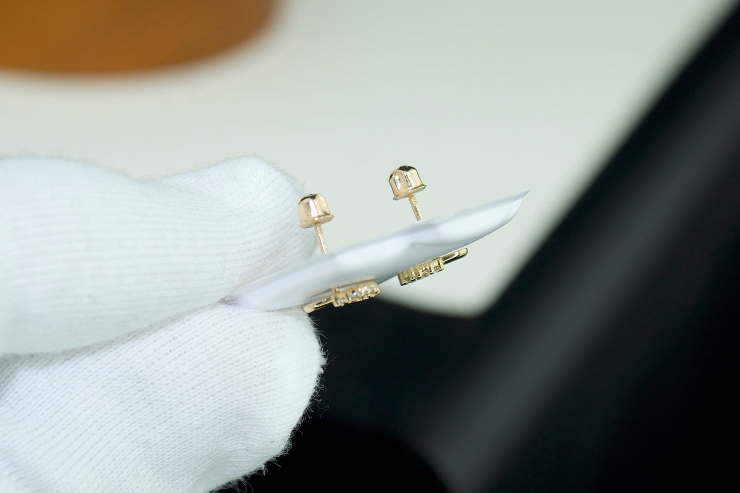 Heart Stud Earrings | 14K | Screw Back