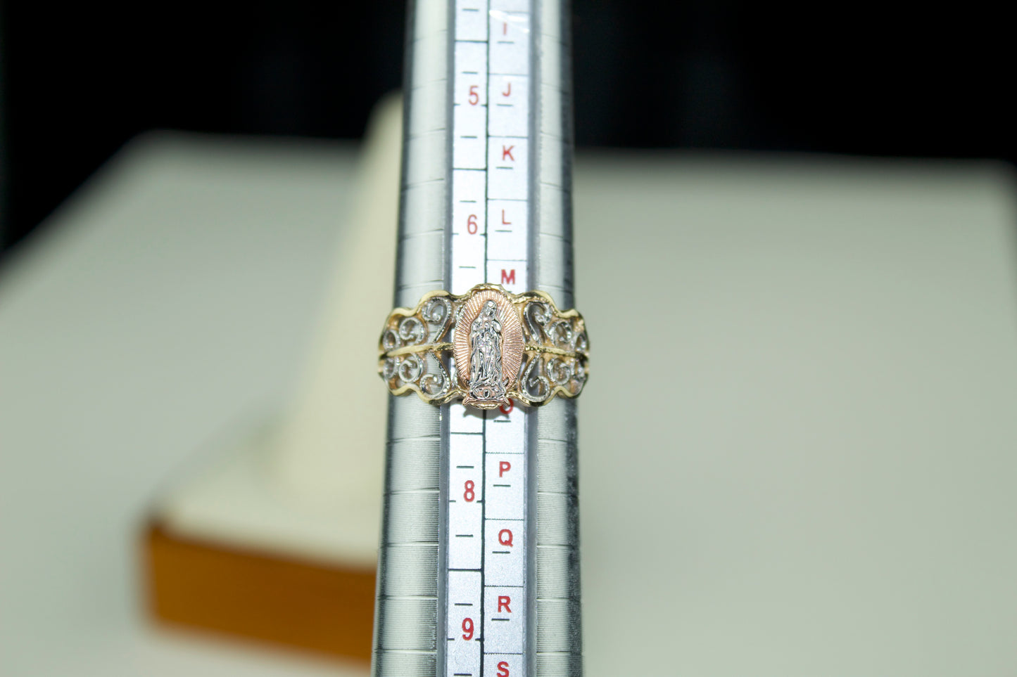 14K 3-Tone Virgen de Guadalupe Filigree Ring – Size 7