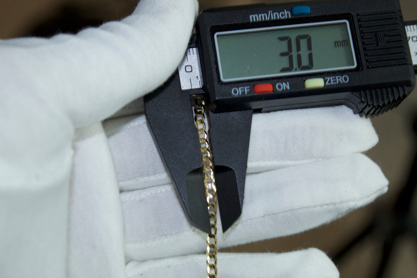 Cuban Curb Chain | 10K | Solid | 3.0mm | 18 Inch