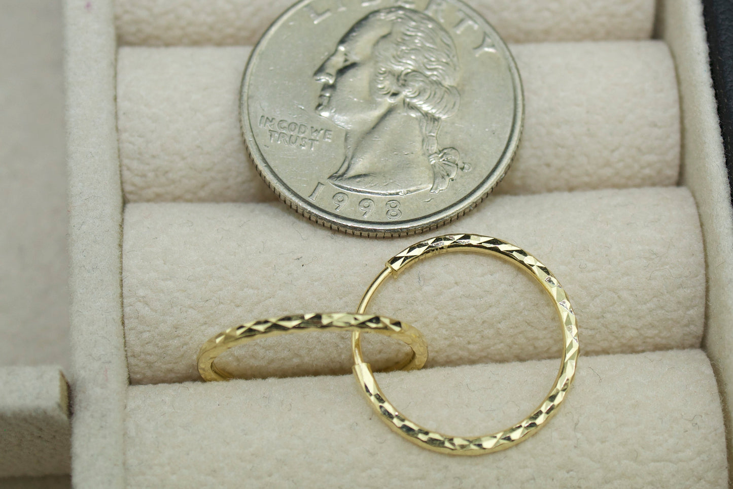 14K Diamond-Cut Endless Hoop Earrings