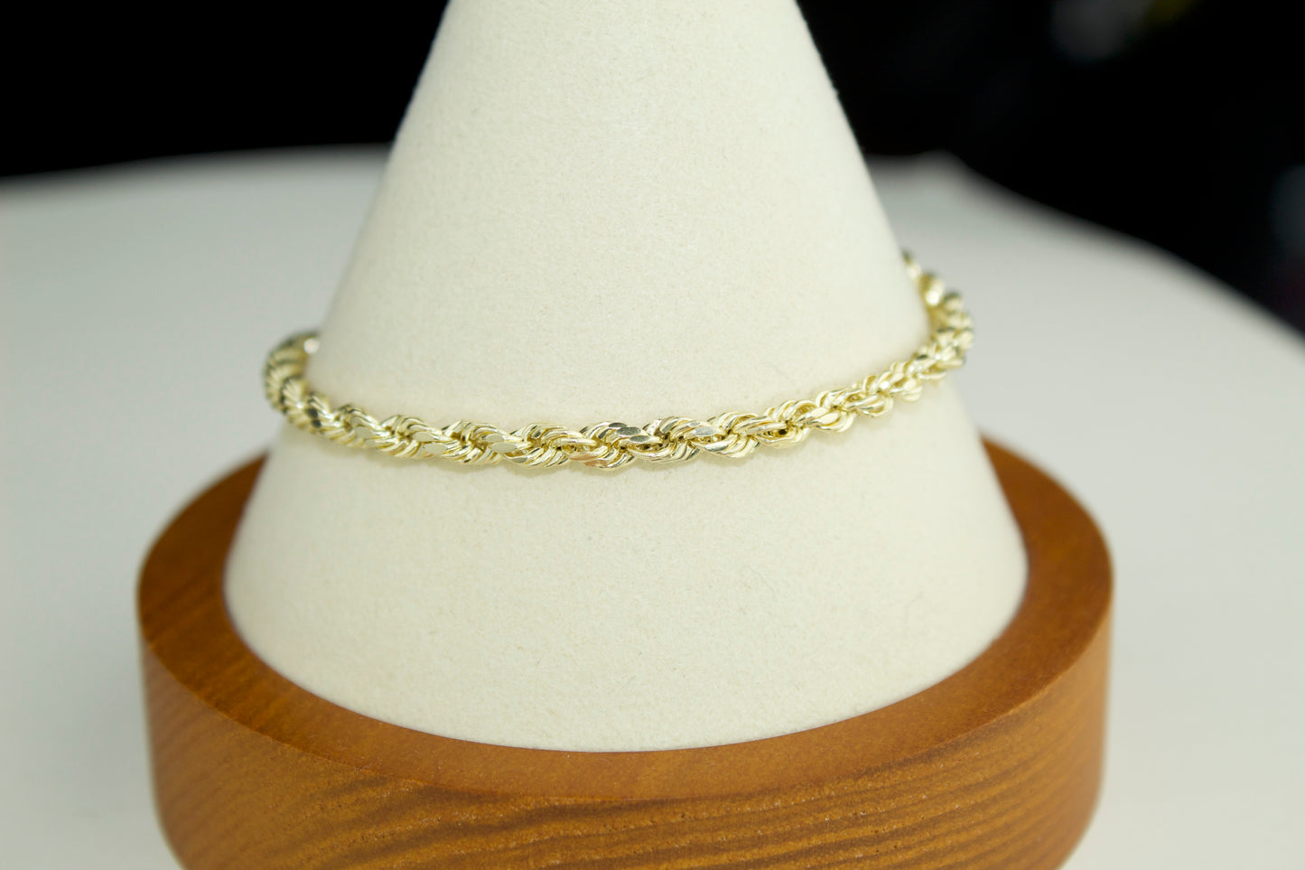 10K Diamond Cut Rope Bracelet | Hollow | 4mm | 7.25 Inches