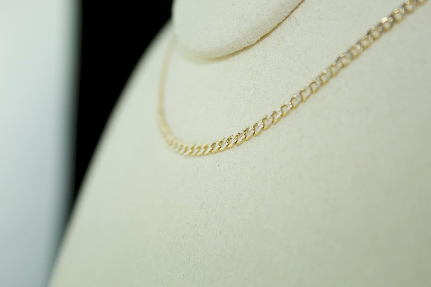 14K Two-Tone Cuban Link Chain – 2.1mm | 18”