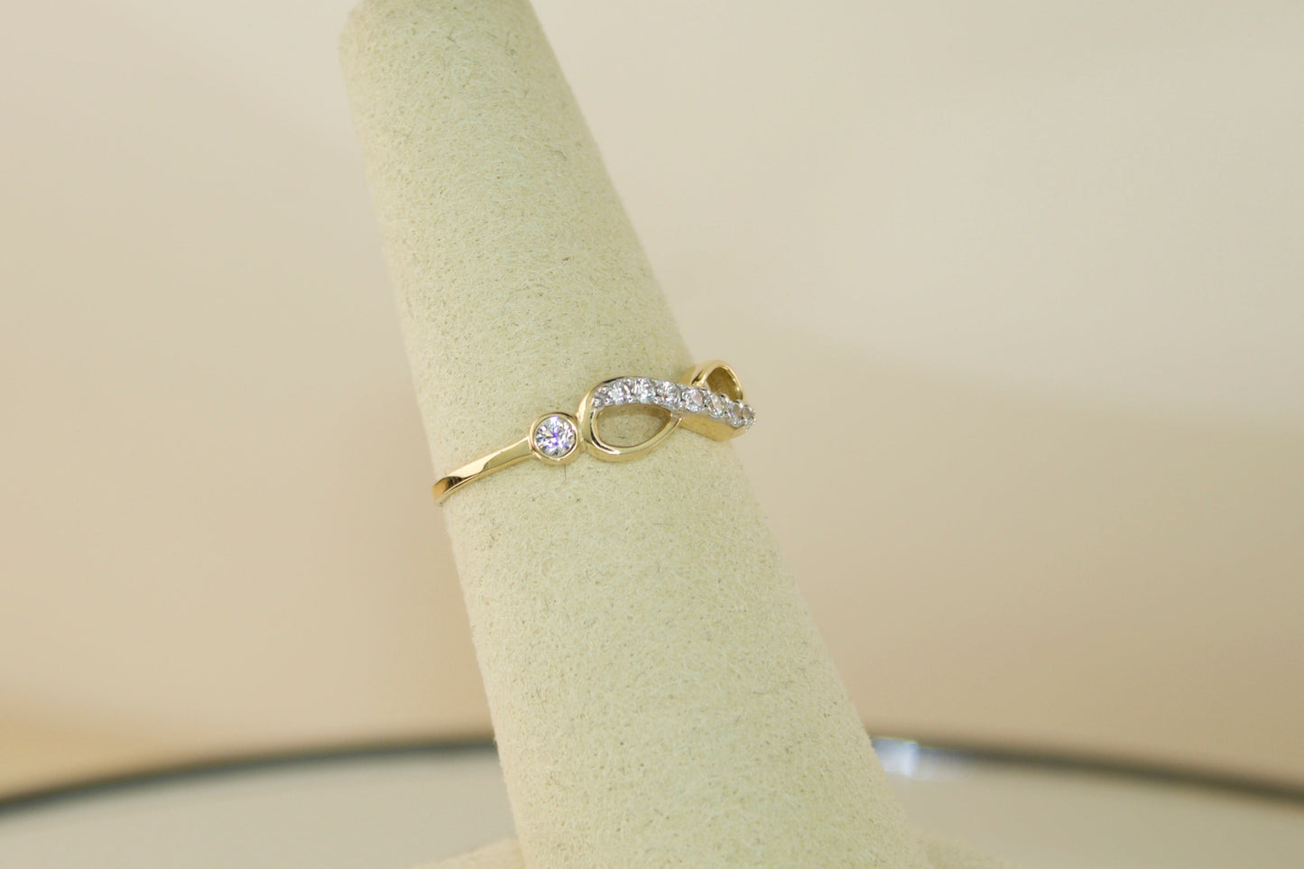 14K CZ Infinity Ring | Size 7