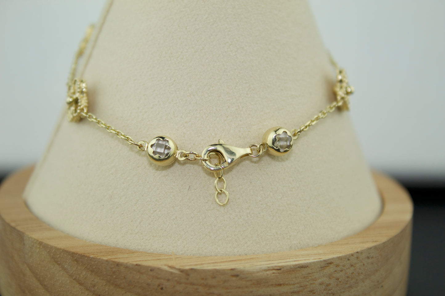 14K Solid Gold Floral Clover Bracelet