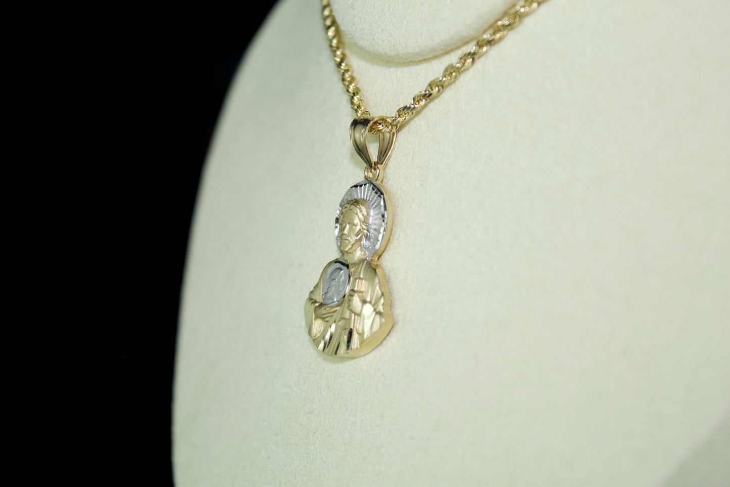 14K San Judas Diamond-Cut & Matte Pendant