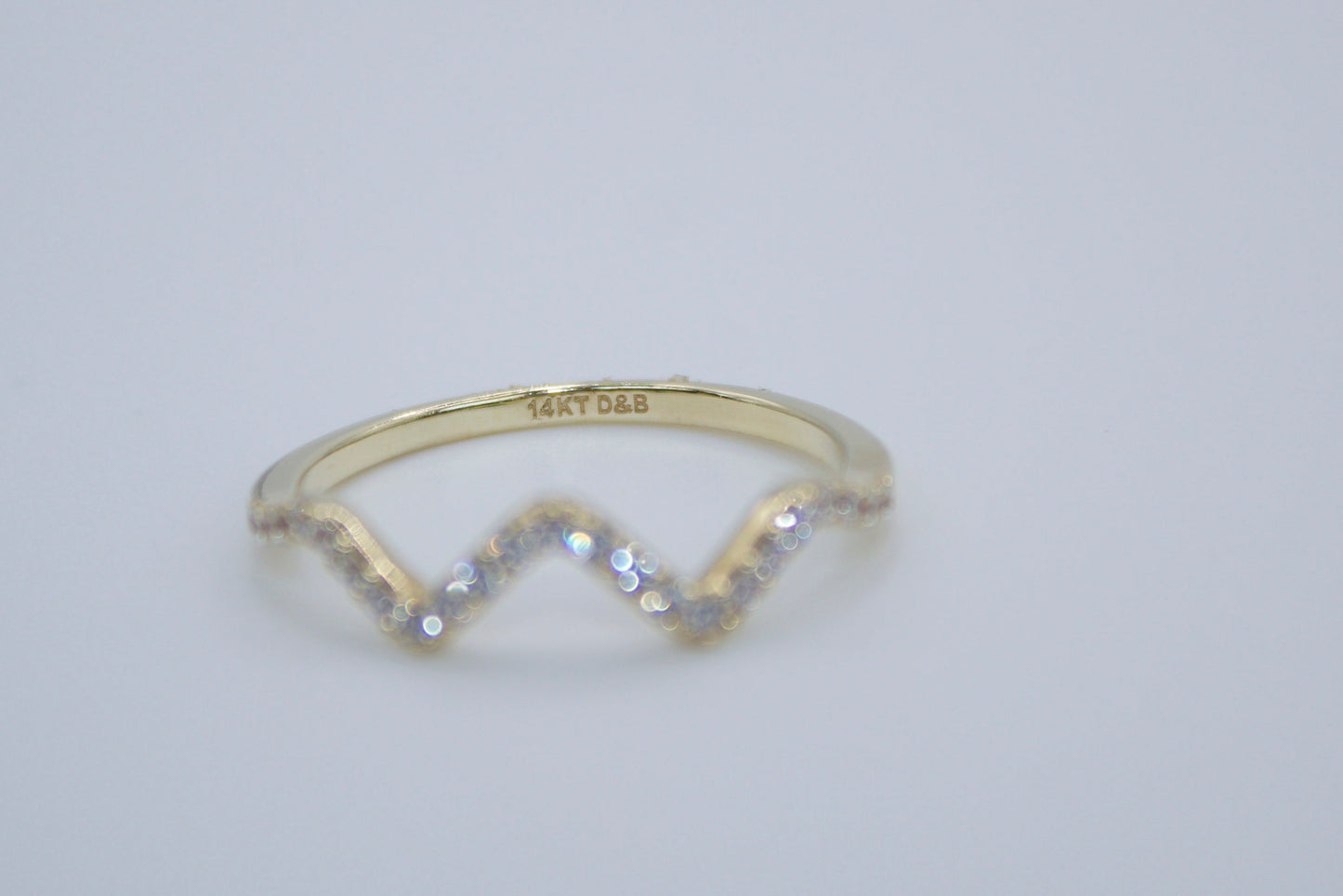 14K Wave Ring with CZ | Size 7