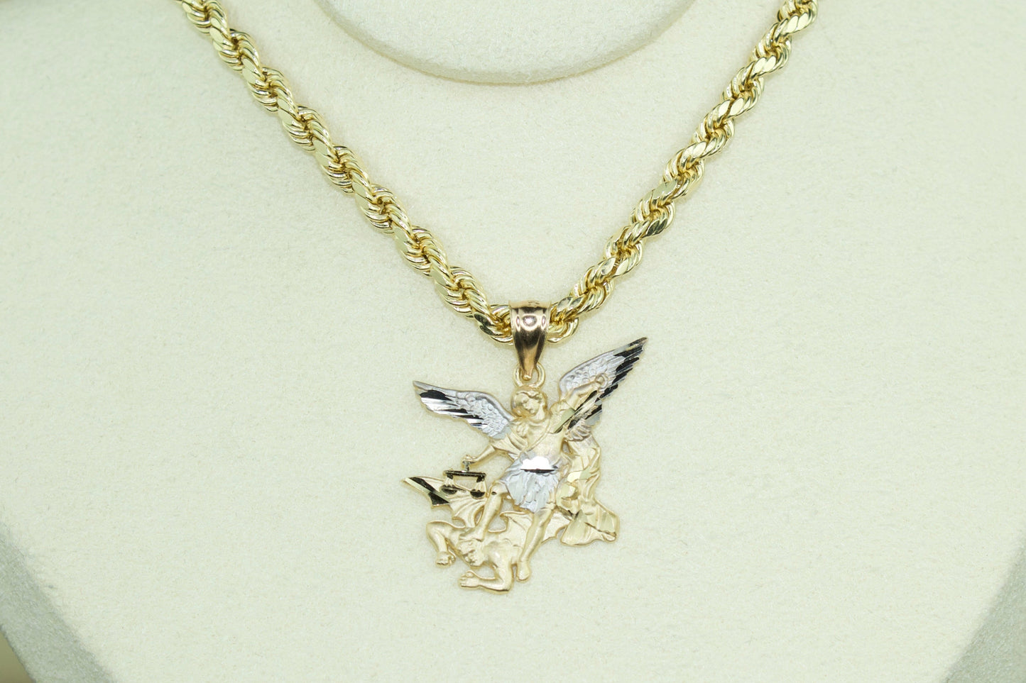 San Miguel Arcángel Pendant (Saint Michael) | 14K Two-Tone