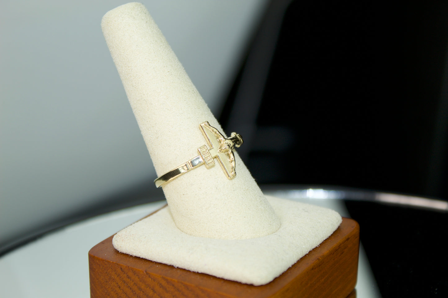 10K Solid Crucifix Ring