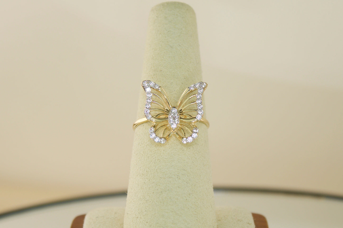 14K Majestic Butterfly Ring | Size 7