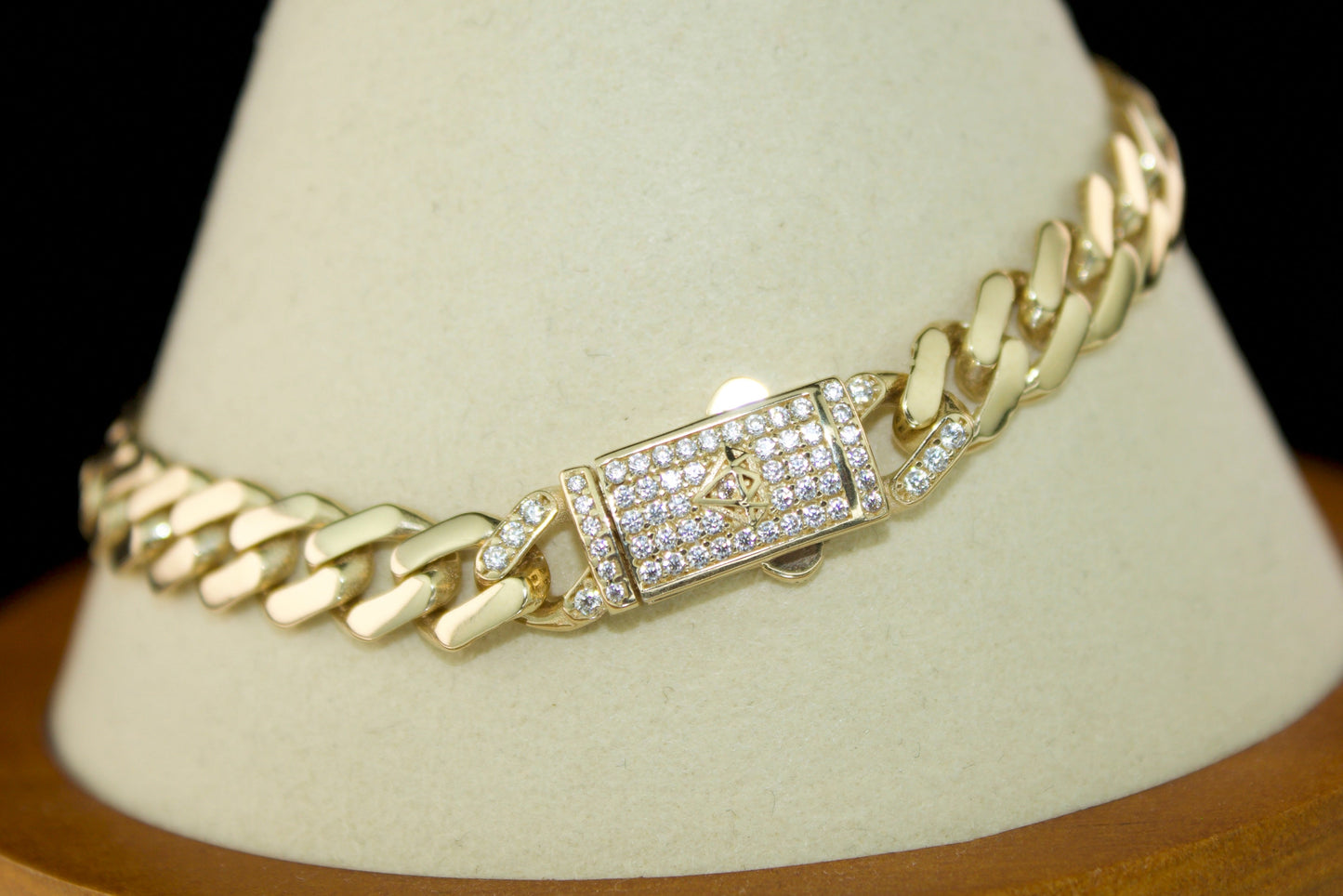 Crown Monaco Bracelet | 14K Semi Hollow | 7.75” | 7.2mm