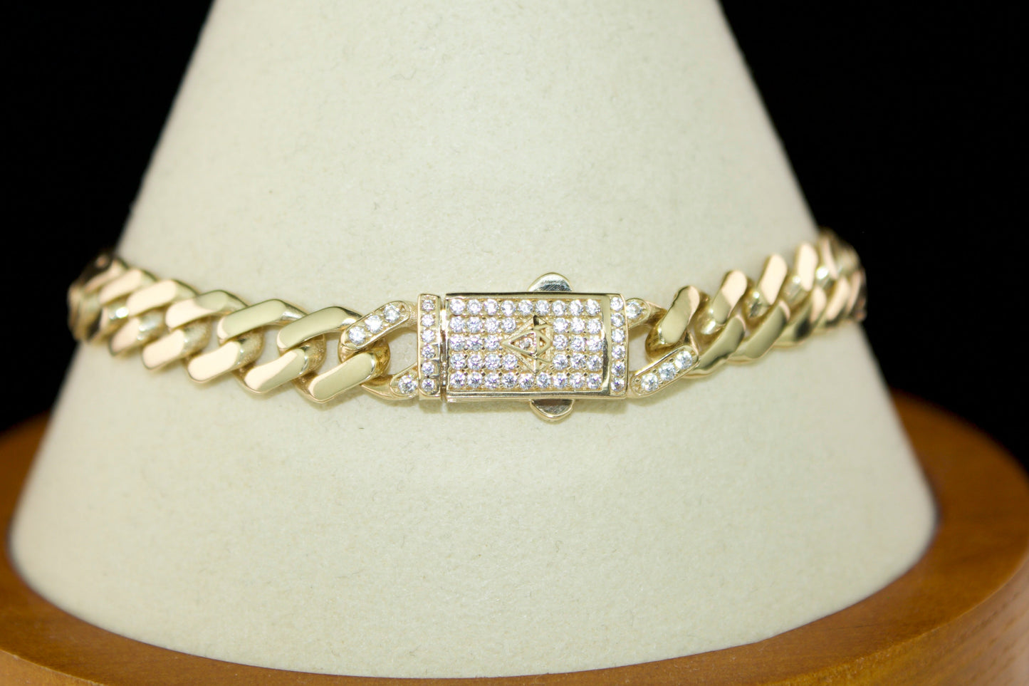 Crown Monaco Bracelet | 14K Semi Hollow | 7.75” | 7.2mm