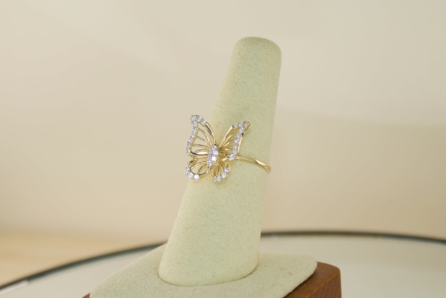 14K Majestic Butterfly Ring | Size 7