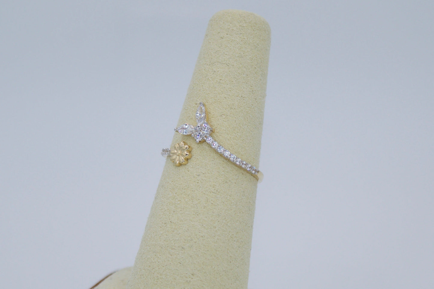 14K Butterfly & Blossom Ring with CZ | Size 7