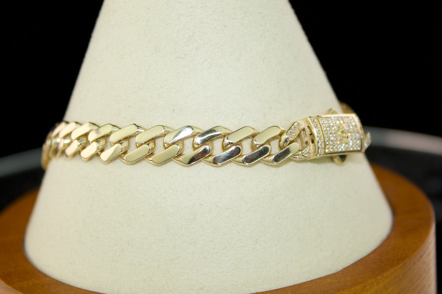 Crown Monaco Bracelet | 14K Semi Hollow | 7.75” | 7.2mm