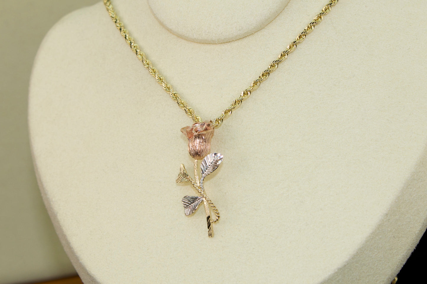 3D Eternal Rose Pendant Large | 14K Three Tone