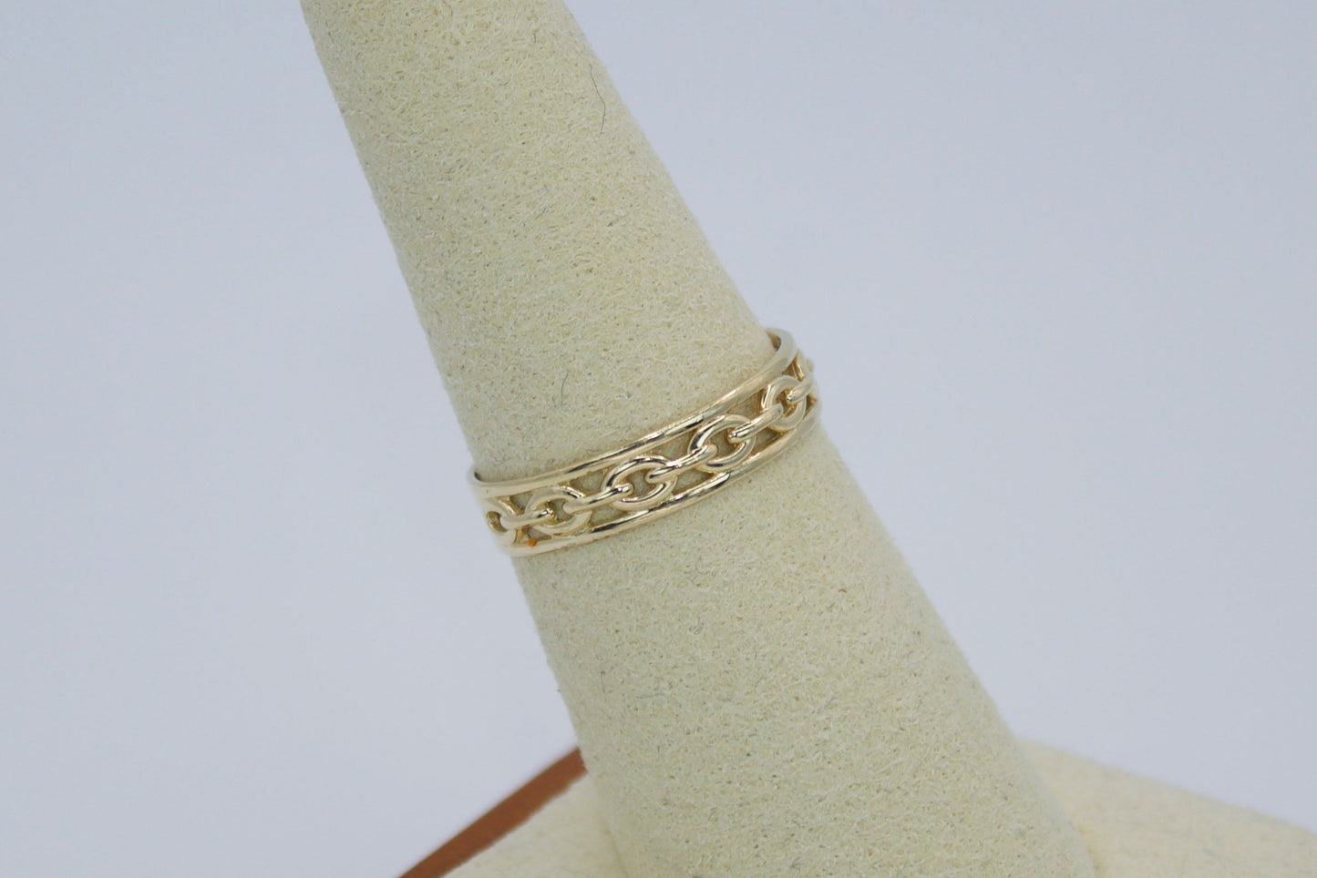 14K Frame Elegant Ring | Size 7.5