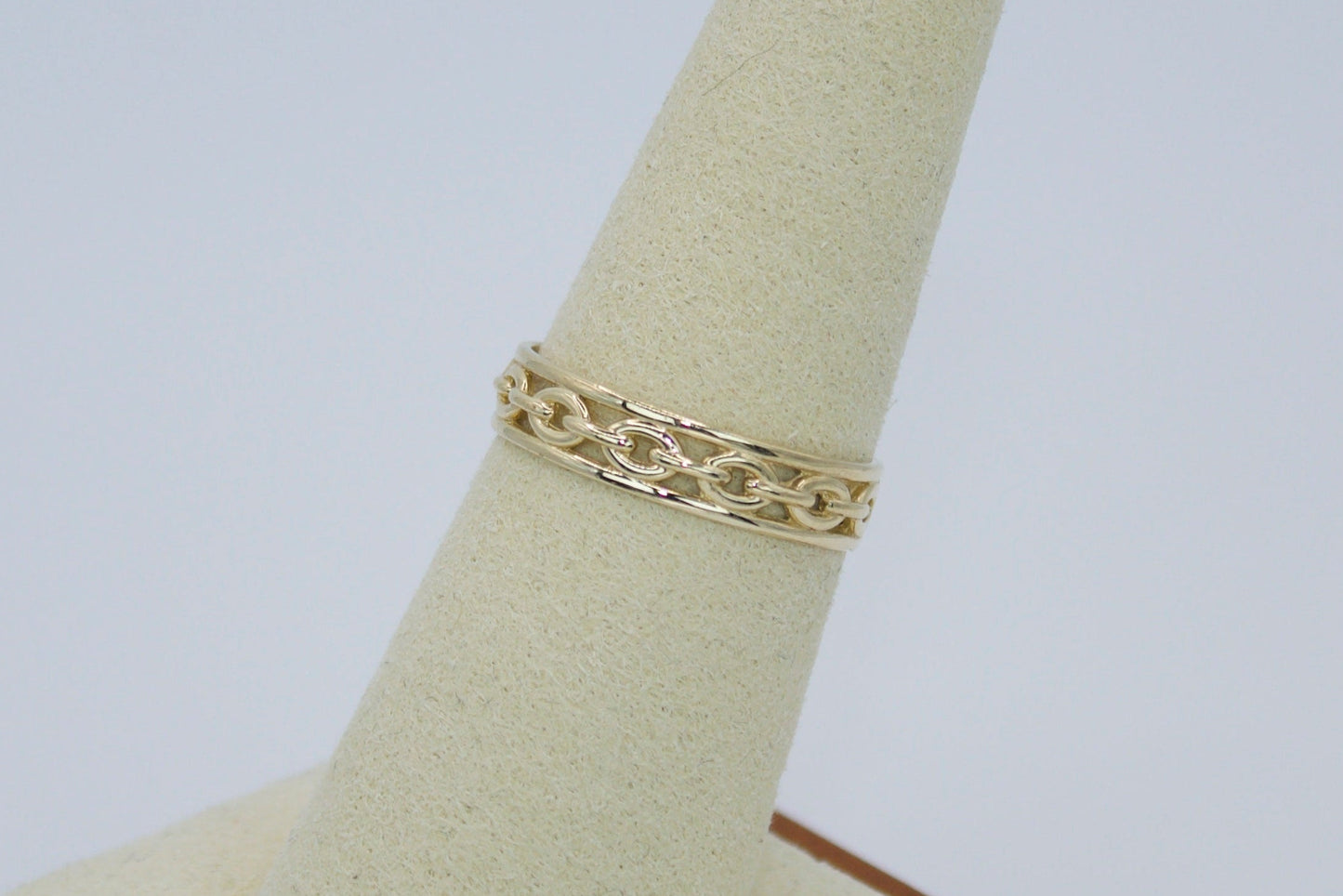 14K Frame Elegant Ring | Size 7.5