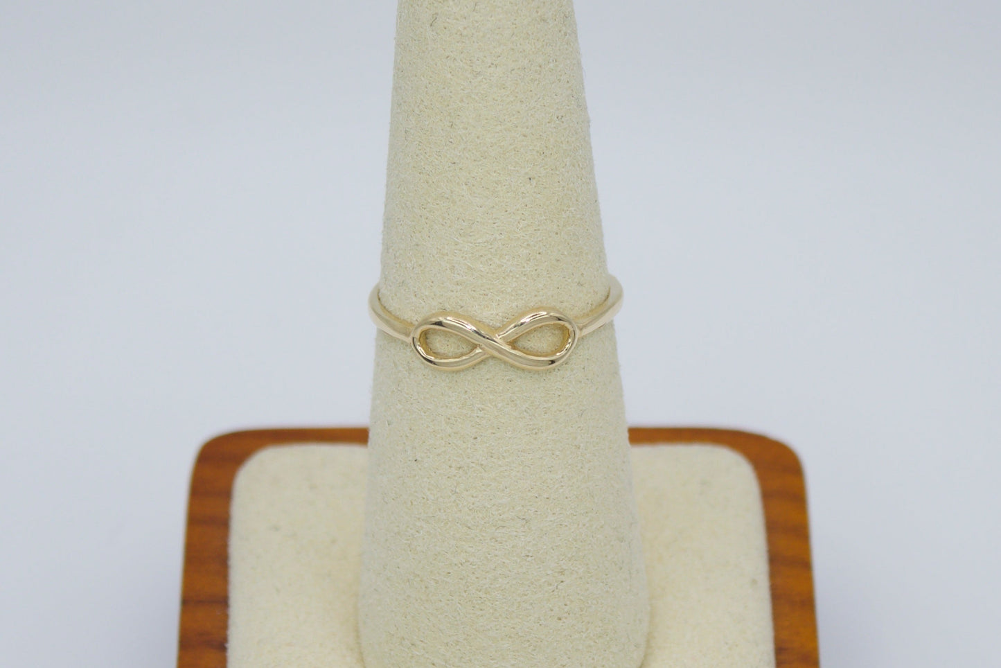 14K Solid Gold Infinity Ring | Size 7.25