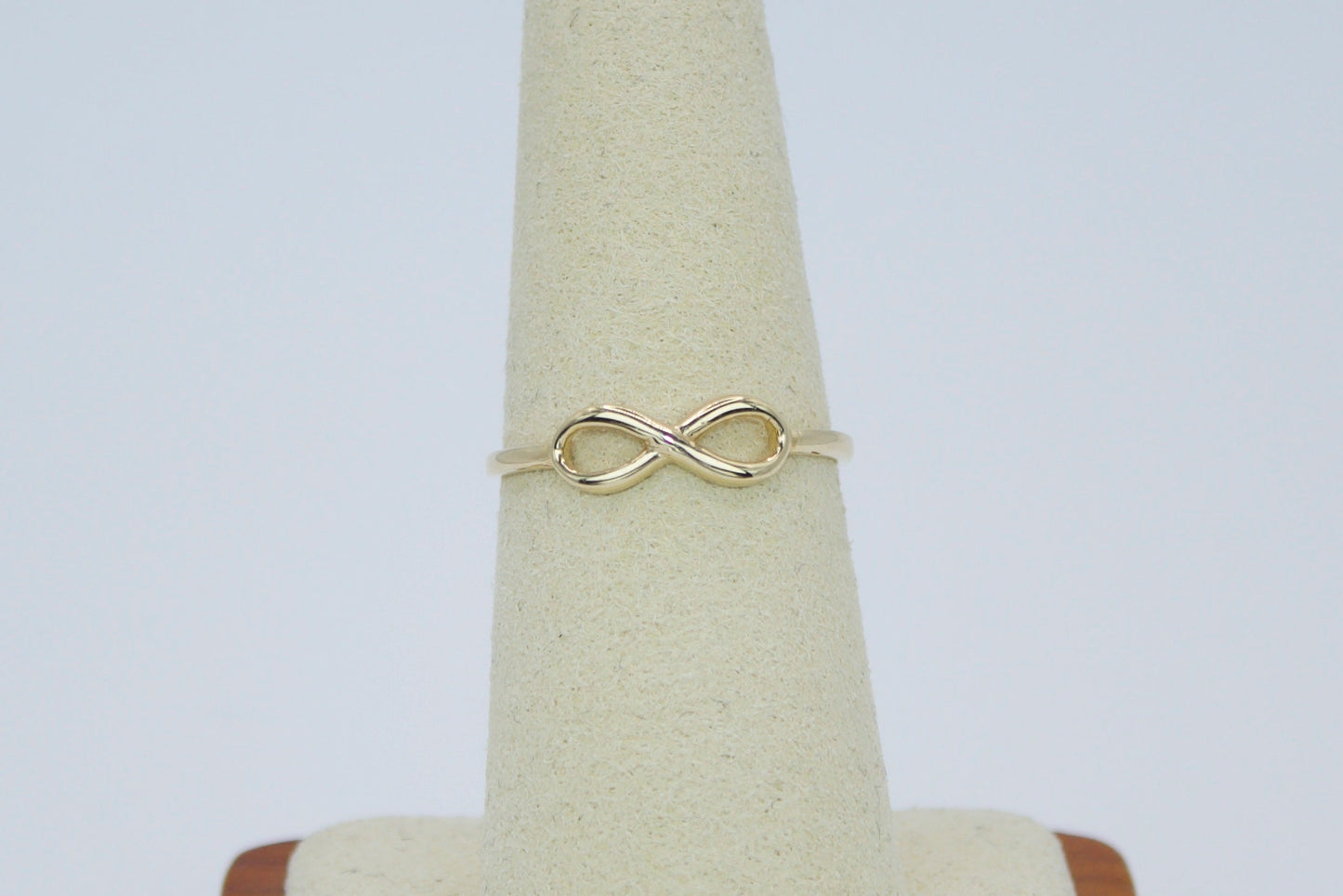 14K Solid Gold Infinity Ring | Size 7.25