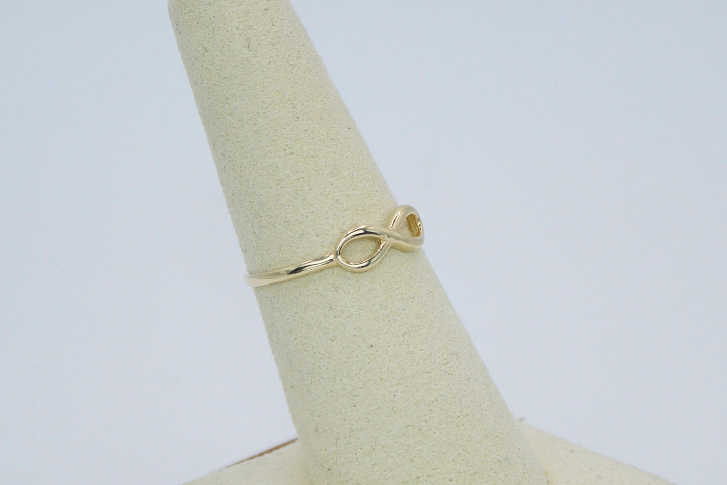 14K Solid Gold Infinity Ring | Size 7.25