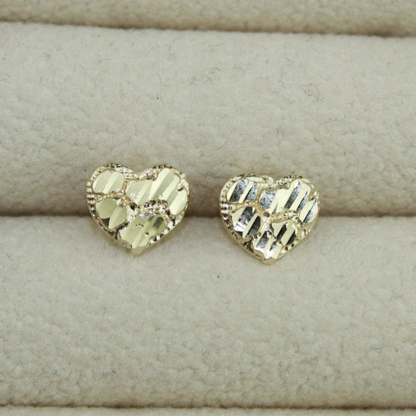 Nugget Heart Studs | 14K