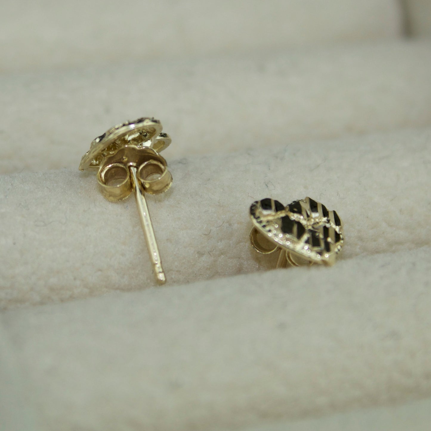 Nugget Heart Studs | 14K