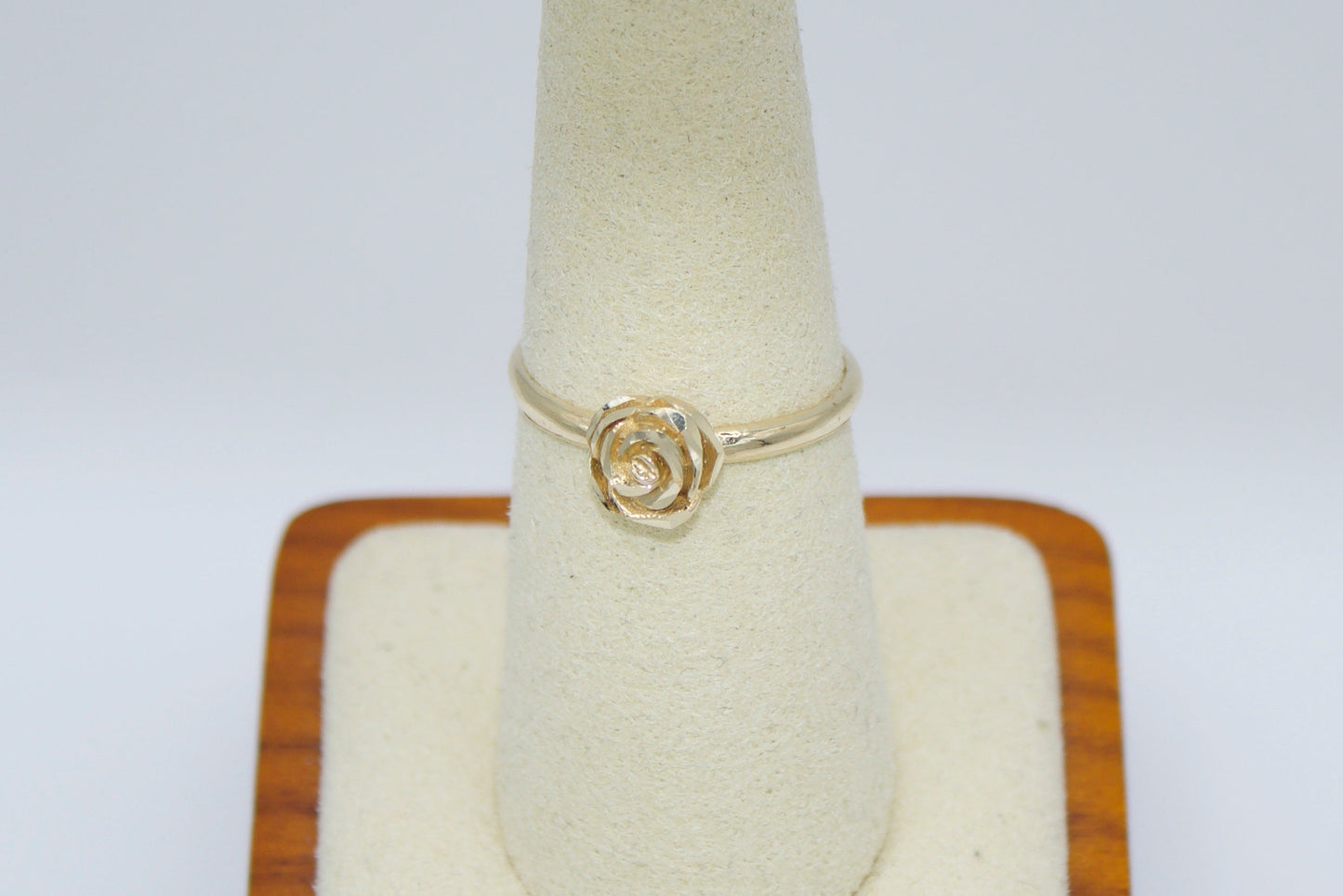 14K Solid Gold Rose Ring | Size 7.75