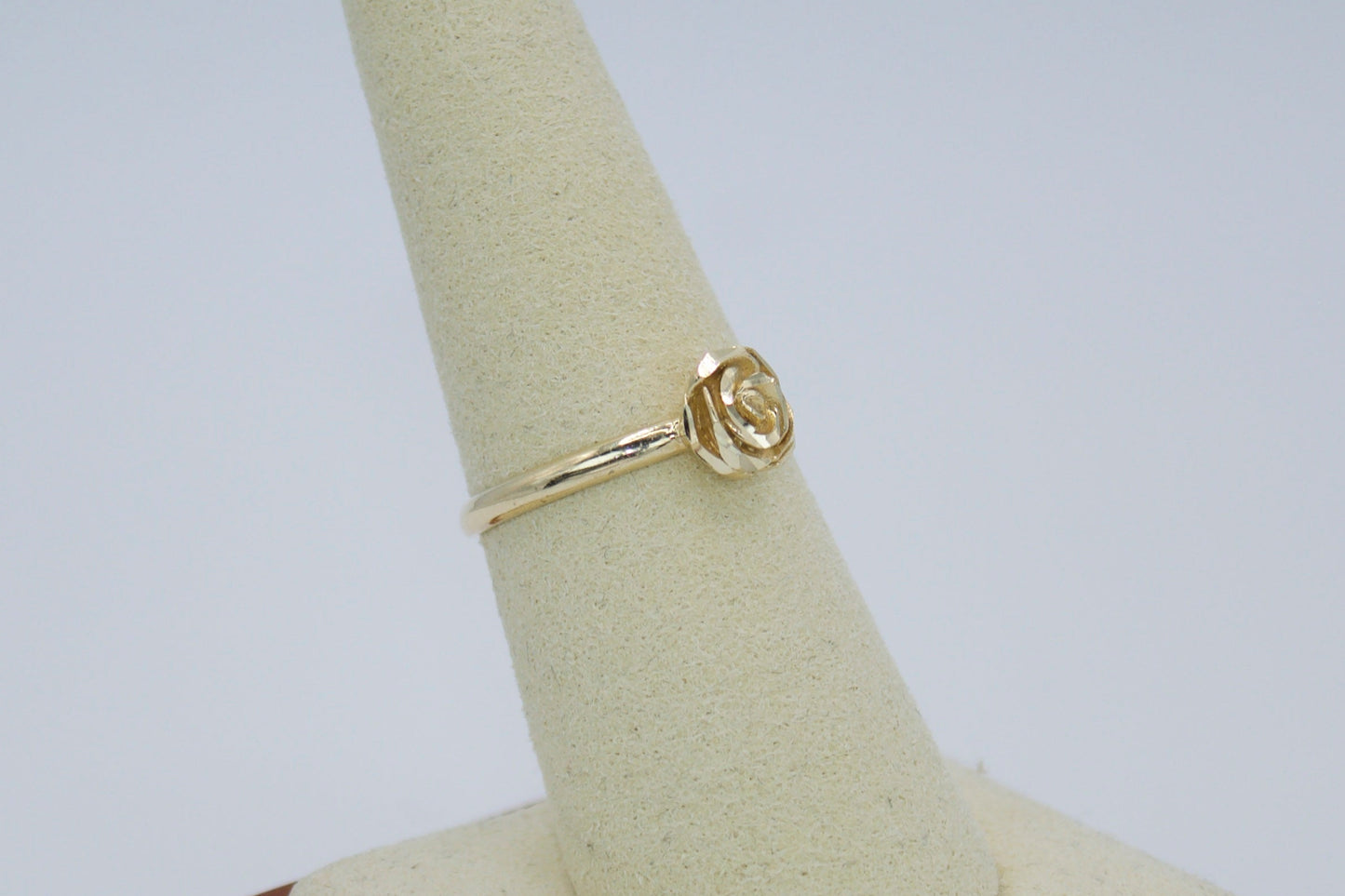 14K Solid Gold Rose Ring | Size 7.75