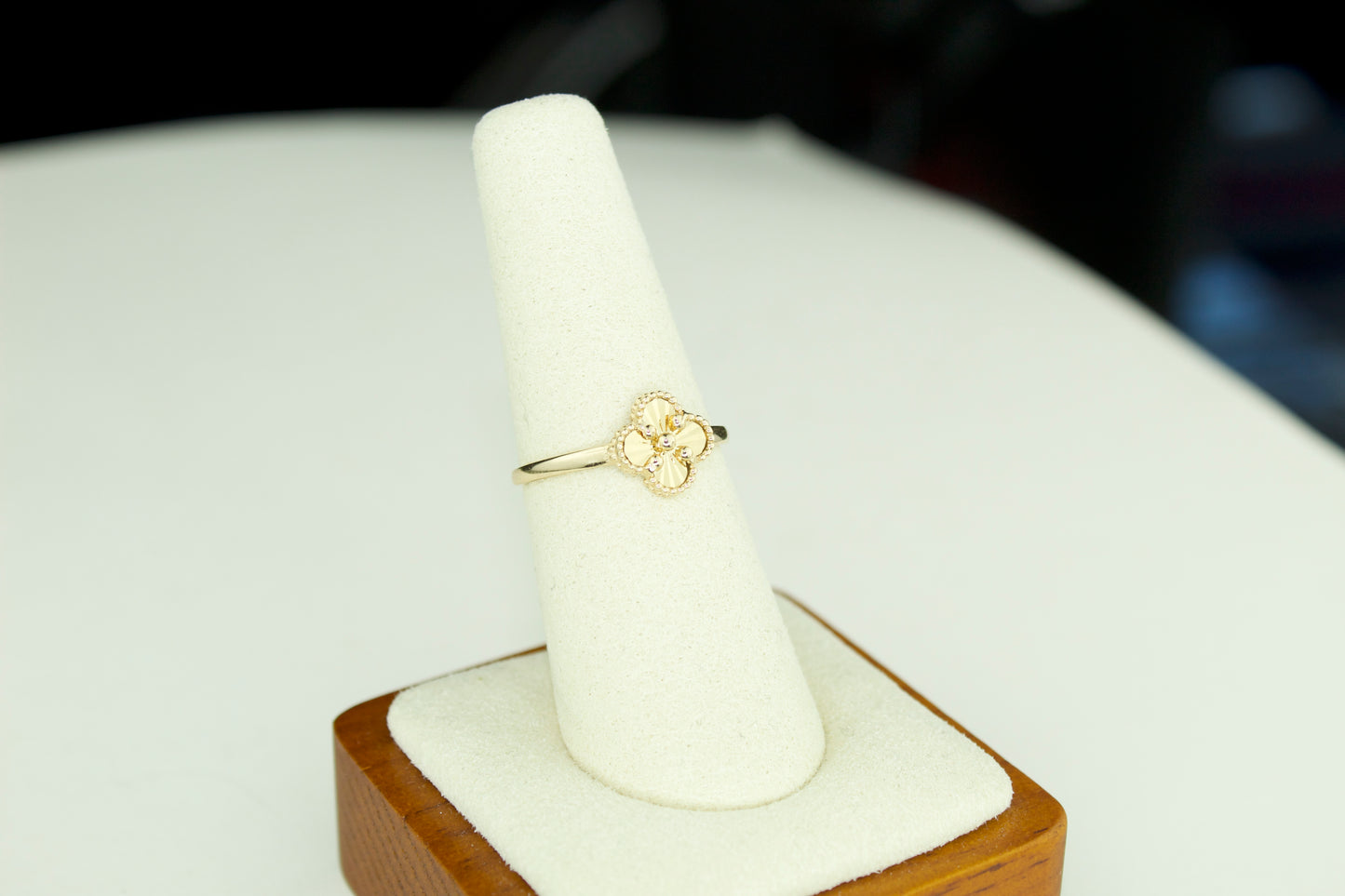 Dainty Clover Ring | Solid 14K | Size 7.5