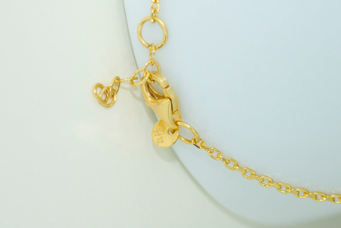 No.21 Beaded Hand Chain Bracelet