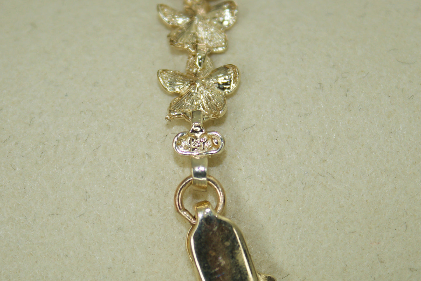 14K Eternal Hibiscus Bracelet Light Bloom