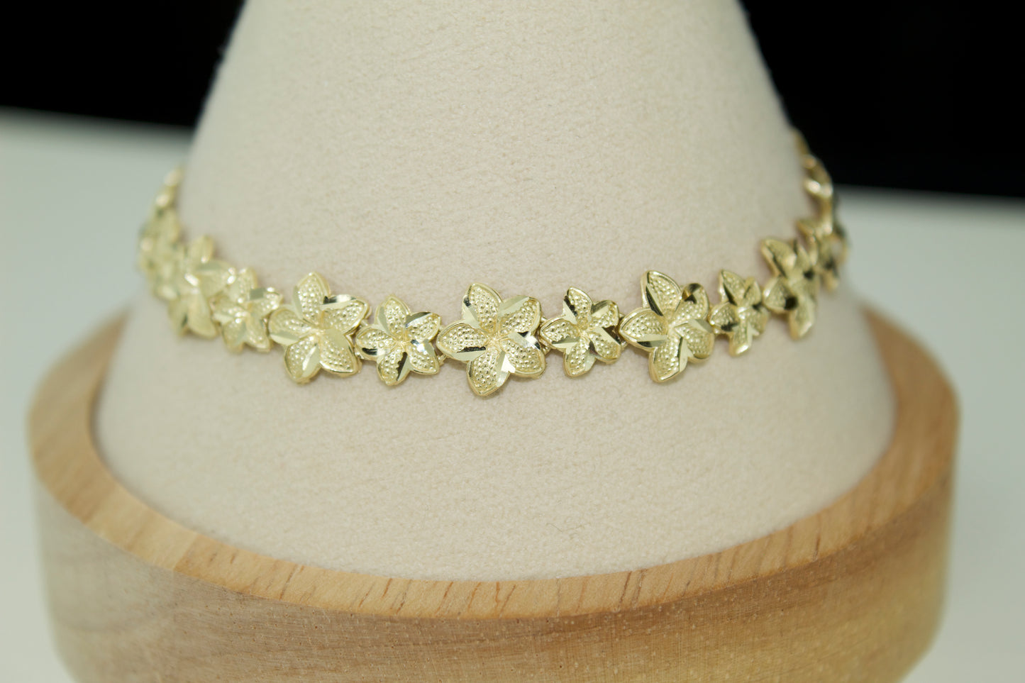 Eternal Hibiscus Vice Versa Bracelet