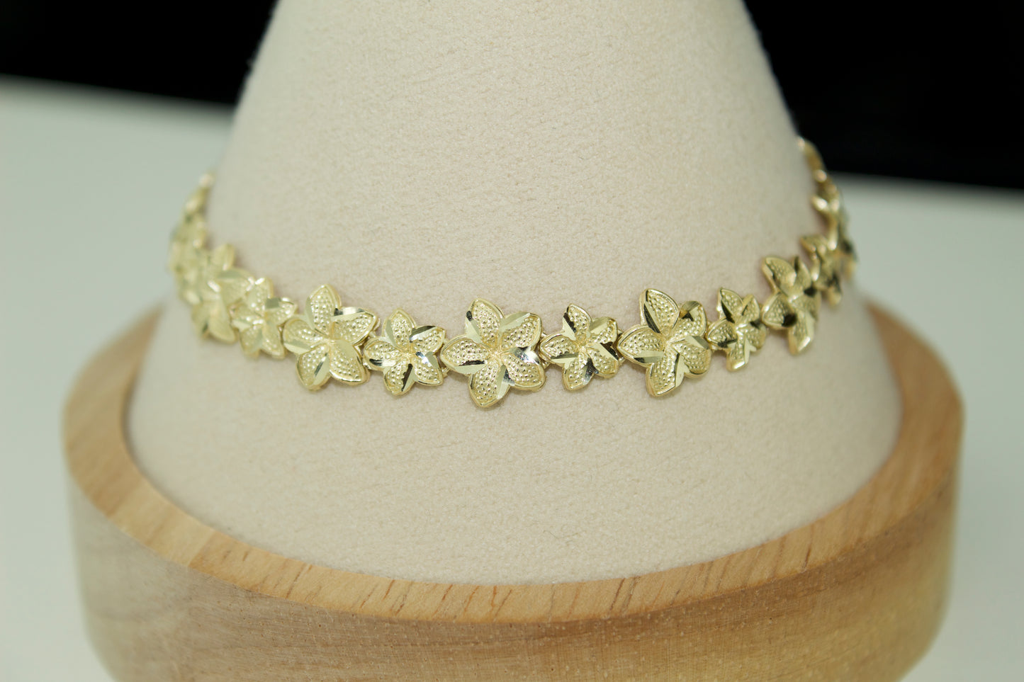 Eternal Hibiscus Vice Versa Bracelet